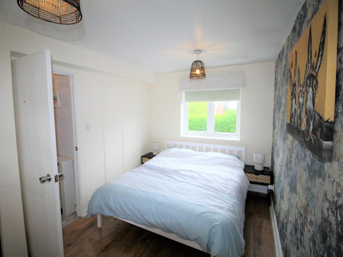 Doncaster - Warmsworth - Great Customer Feedback - 3 Bed Detached House - Private Garden & Parking Plus Garage - Quiet Cul De Sac Location - Dog Friendly - Fast Wifi - Close To Motorway Access Exterior foto